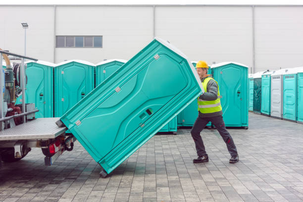 Best Porta potty rental near me  in Tecumseh, MI