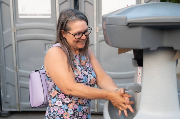 Portable Toilet Options We Offer in Tecumseh, MI